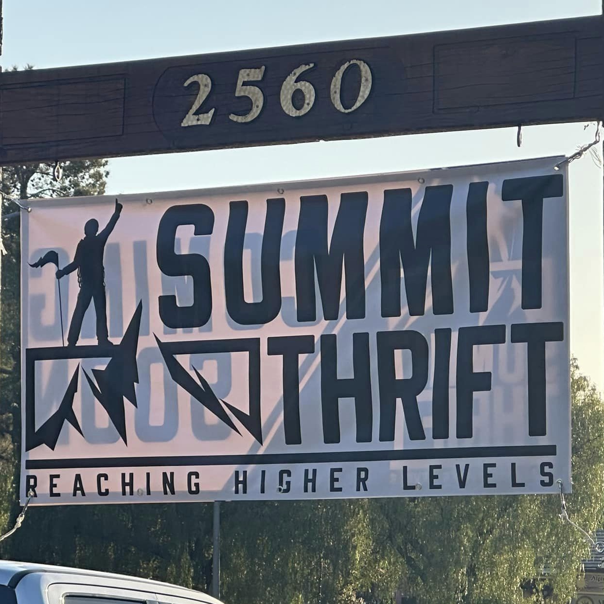 Summit Thrift Summit Thrift Store in Alpine, CA